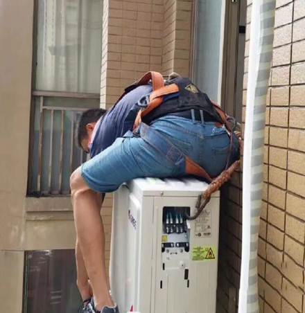 乌伊岭空调移机